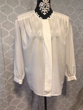 1980s Alicia Ivory Satin Blouse size 14